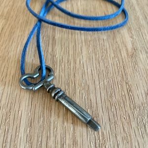 🔥Vintage Skeleton Hotel Key 2”